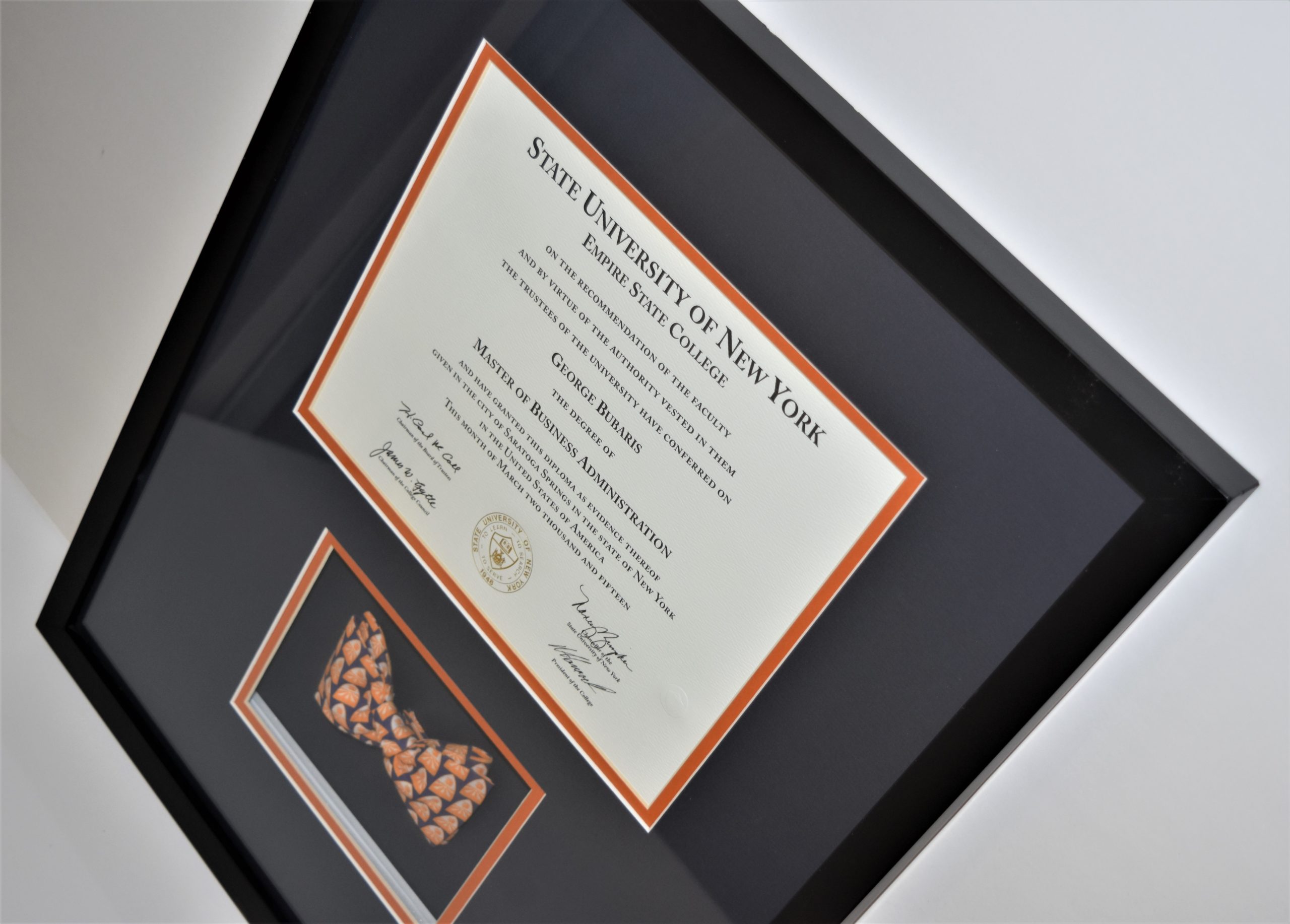 Best Custom Frame & Matting Services in New York